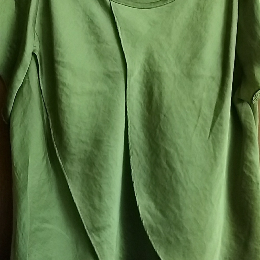💯 Polyester top - Picture 3 of 4